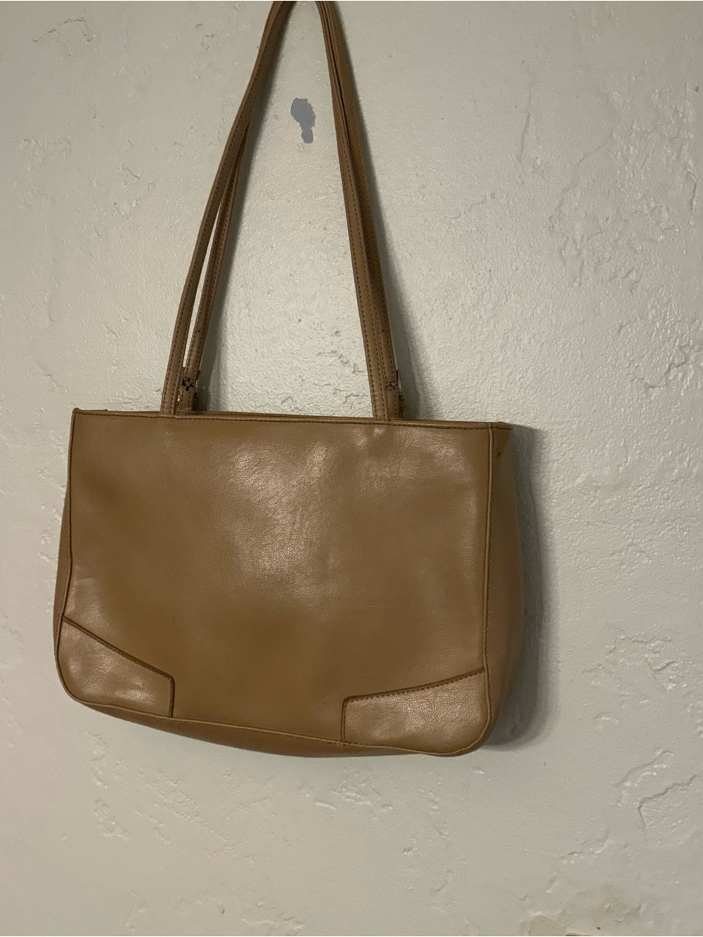 Liz Claiborne Camel Shoulder Tote